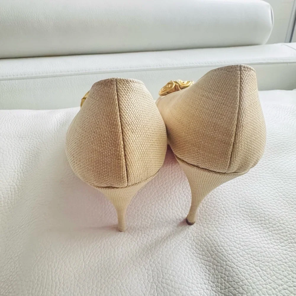 Christian Louboutin Cream and Gold Stiletto Heels 36.5 euc